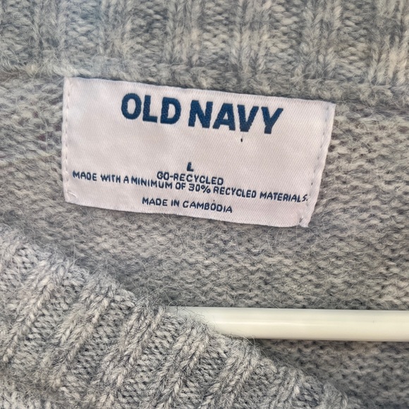 🩷🩶 L EUC Pullover sweater gray w/ pink heart Old Navy size Large - Picture 8 of 11